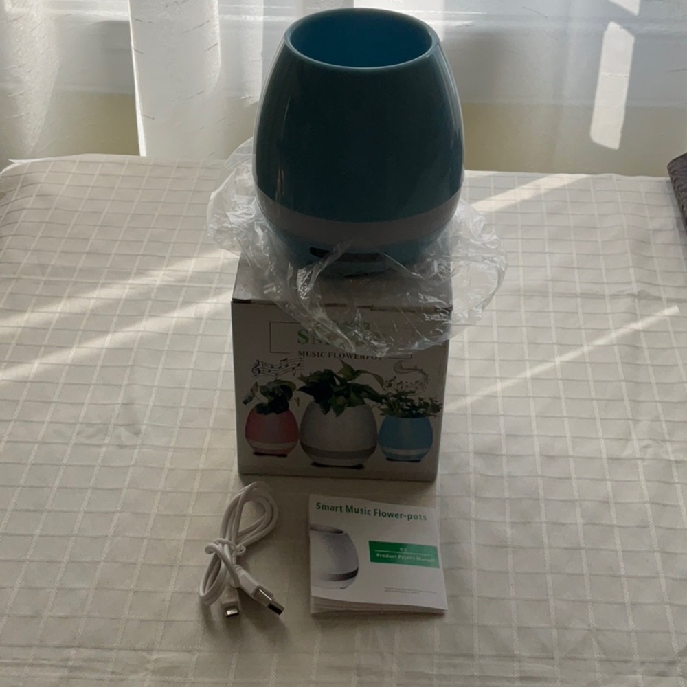 Smart Music Flowerpot - Picture 3 of 8